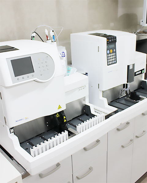 血液検査機器
